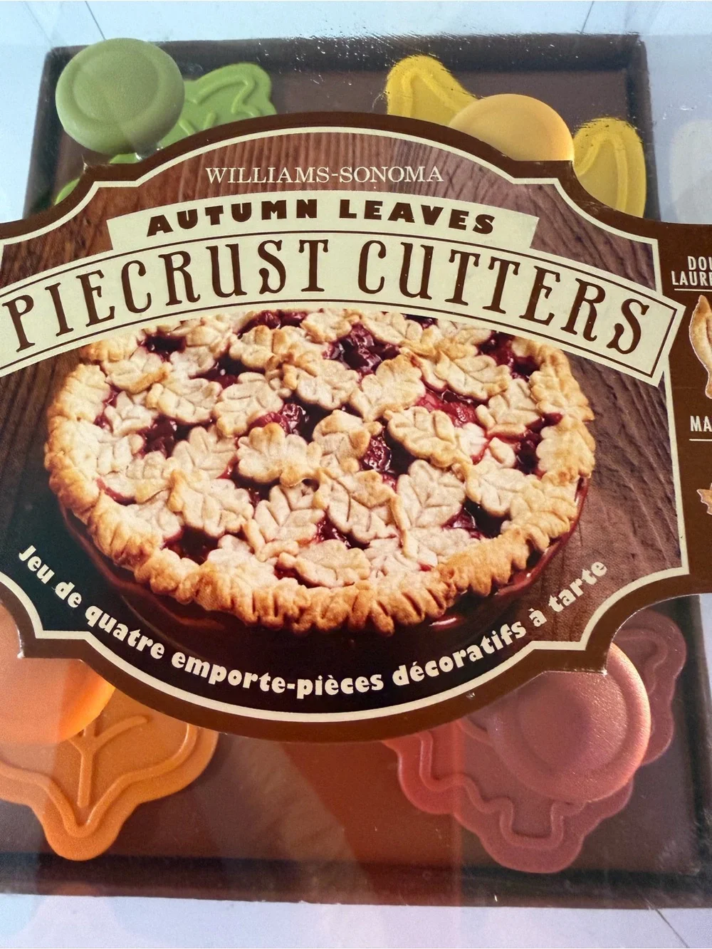 Williams Sonoma Autumn Leaves Piecrust Cutters - NIB from 2010